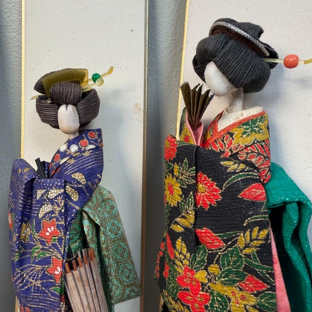 Vintage Japanese Geisha Figures on Shikishi Panels, 1950s, Set of 5 For Sale - Image 6 of 18