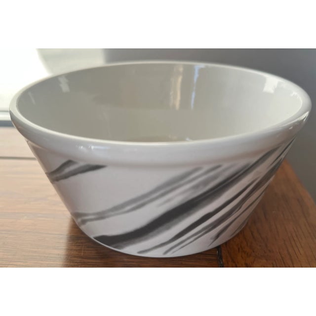 2020s Woven Brown Rattan Chip & Dip Serving Basket For Sale - Image 5 of 9