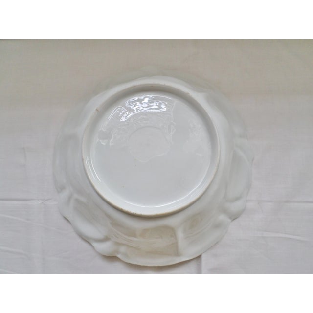 Late 20th Century Late 20th Century RS Pussia Porcelain Bowl With Handpainted Women and Cherub For Sale - Image 5 of 7