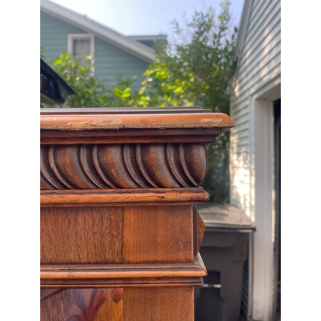 Vintage Hathaway's New York Ornate Carved Wood China Cabinet / Breakfront For Sale - Image 4 of 14