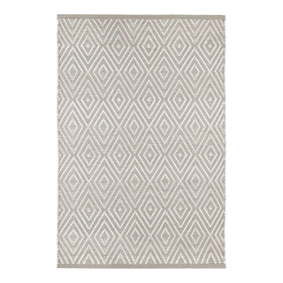 Dash & Albert by Annie Selke Diamond Platinum/White Indoor/Outdoor Rug, 2'6" x 18' For Sale