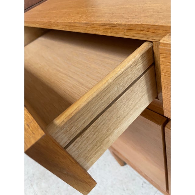 Wood 1960s Sideboard Model Fa66 in Oak by Ib Kofod-Larsen for Faarup Møbelfabrik For Sale - Image 7 of 12