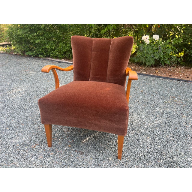 Wood 1940s Danish Modern Fritz Hansen Style Lounge Chair in Cinnamon Mohair For Sale - Image 7 of 17