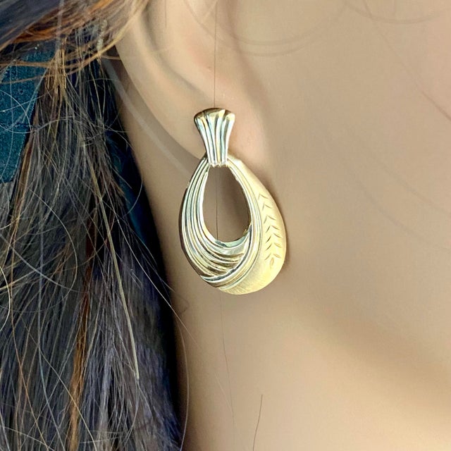 Contemporary Vintage Door Knocker Very Thin Foil 14 Karat Yellow Gold Earrings - 2 Pieces For Sale - Image 3 of 8