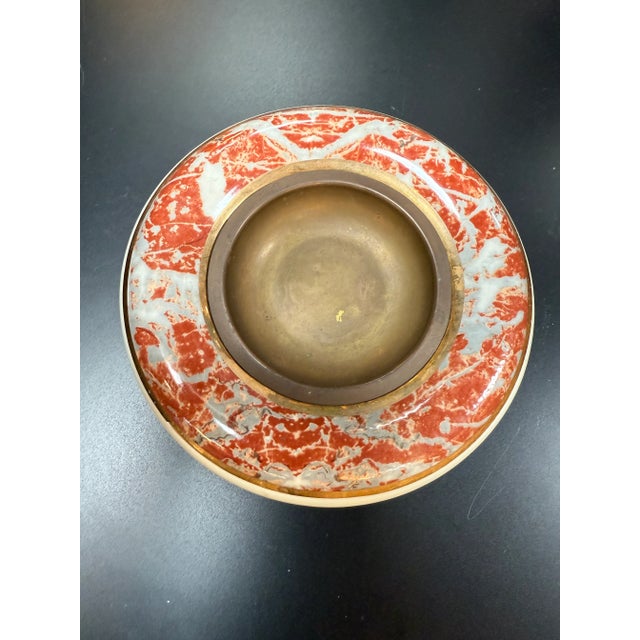 1970s Tommaso Barbi Ceramic and Brass Centerpiece Bowl With Red Marbleized Glaze For Sale In Los Angeles - Image 6 of 9