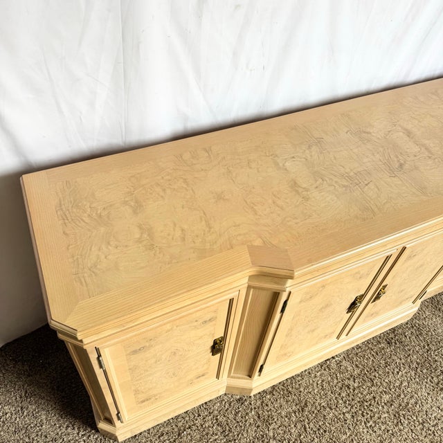 Vintage “Corinthian” Burlwood Credenza by Drexel Heritage For Sale In Miami - Image 6 of 10