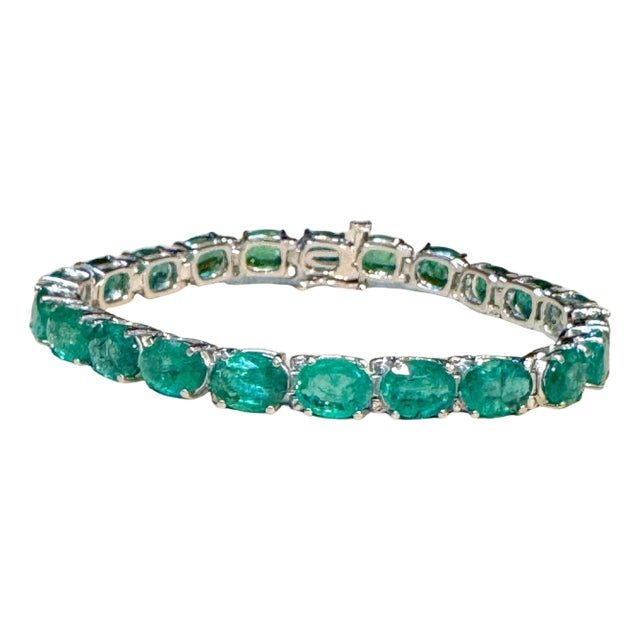 22 Carat Natural Emerald Cocktail Tennis Bracelet 14 Karat White Gold 7" For Sale