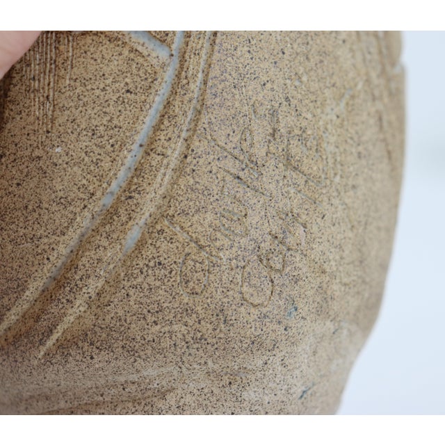 Charles Counts Signed 1988 Incised Footed Studio Pottery Vessel, American For Sale - Image 14 of 18