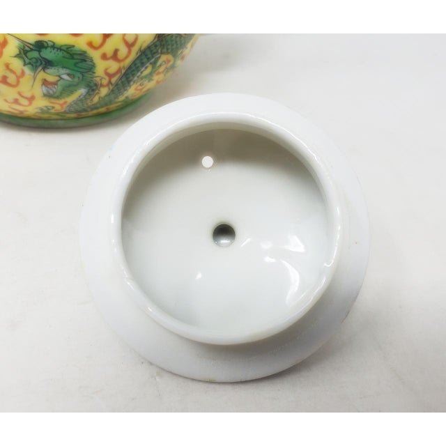 Vintage Teapot - Yellow Famille Rose With Dragons - Hong Kong - China For Sale - Image 11 of 11