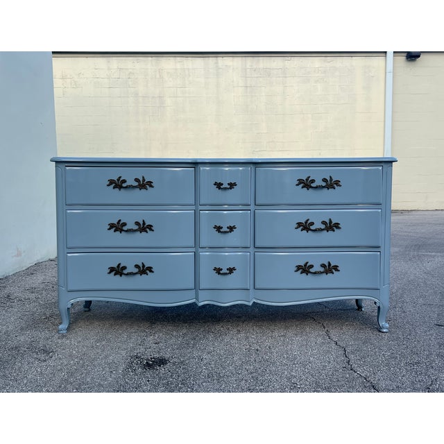 1970s French Provincial Blue Gray Lacquered Dresser of Twelve Drawers For Sale - Image 11 of 11