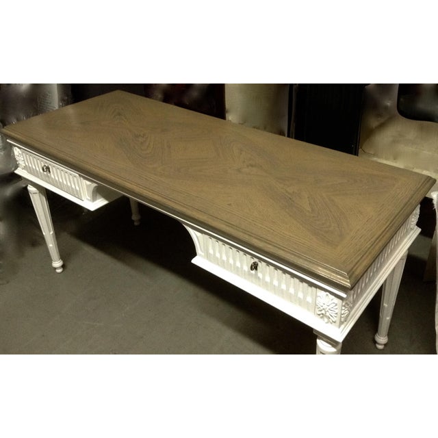 Vintage Neoclassical Fluted Arched Coved Desk With Book-Matched Butterfly Top For Sale - Image 10 of 10