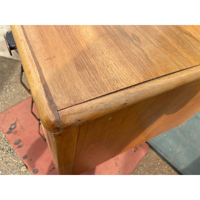 1960s Vintage Art Deco Mid Century Modern Desk For Sale - Image 12 of 12