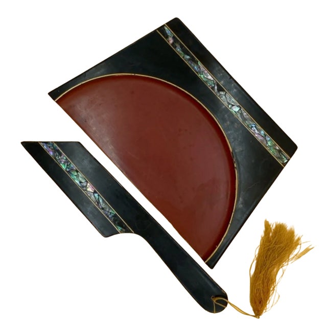 Shell Vintage Japanese Lacquered Wood Silent Butler Crumber With Abalone Inlay For Sale - Image 7 of 8