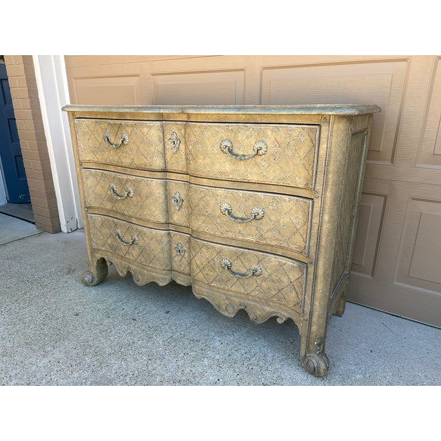 Late 20th Century Vintage Baker Furniture French Provincial Painted Three-Drawer Commode For Sale - Image 5 of 14