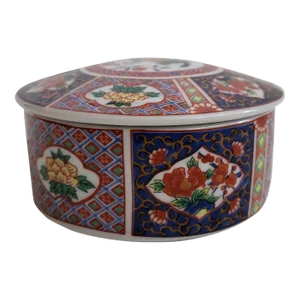1960s Chinoiserie Lidded Porcelain Box From Takahashi of San Francisco, California