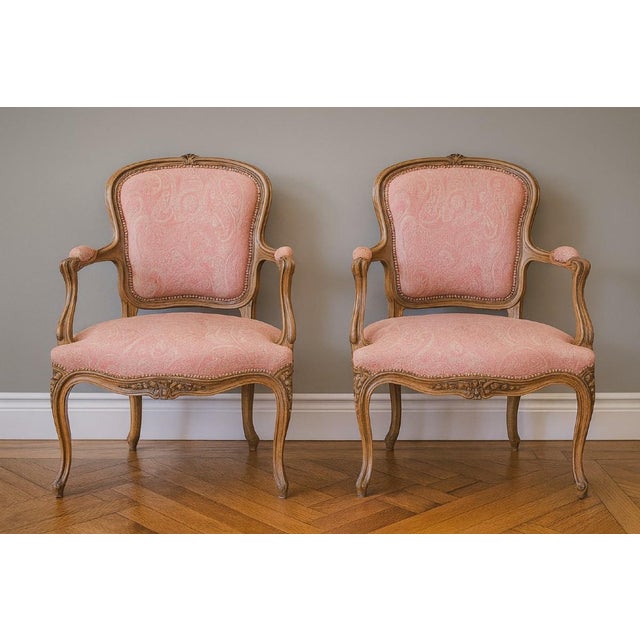 Louis XV Cabriolet Armchairs, Set of 2 For Sale - Image 5 of 5