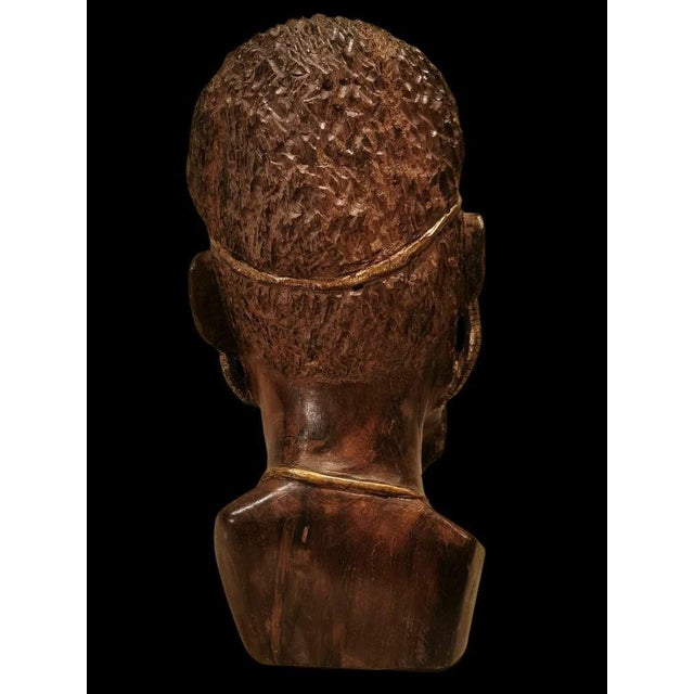 Wood African Artist, Sculpture of a Man's Head, 1870, Wood with Gold Details For Sale - Image 7 of 9