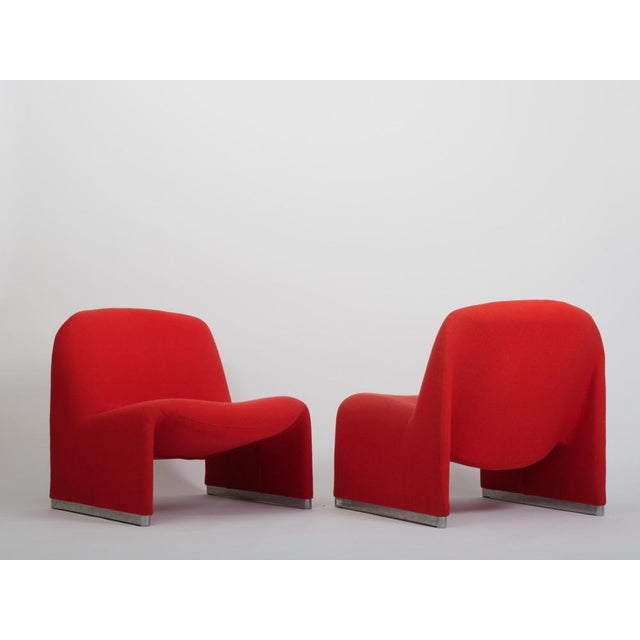 Artifort Alky Chairs attributed to Giancarlo Piretti for Artifort, 1970s, Set of 2 For Sale - Image 4 of 10