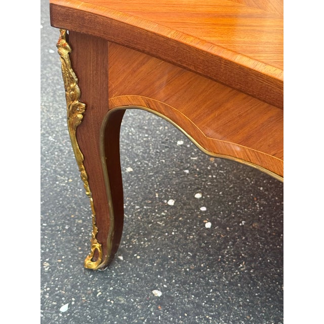 Late 20th Century Greenbaum Interiors Marquetry Inlaid Ormolu Mounted Coffee Table For Sale - Image 10 of 10