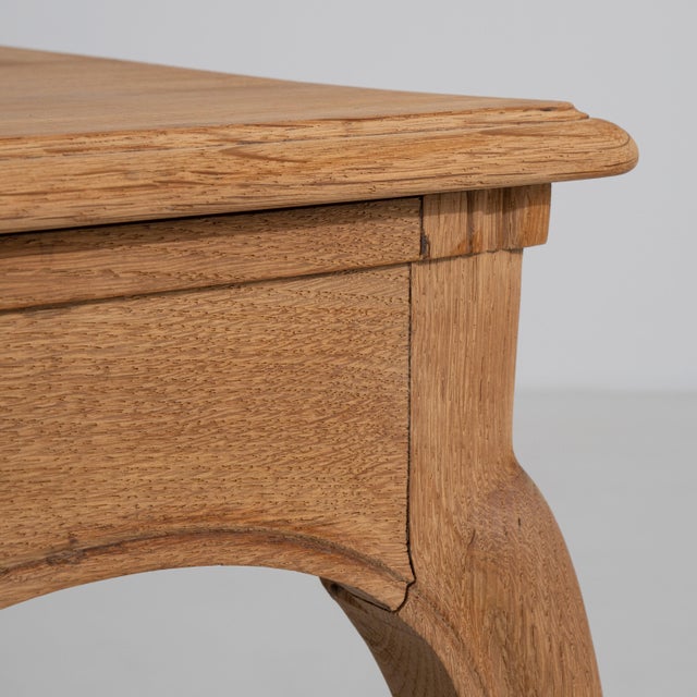 Wood French Louis XV Oak Side Table with Curved Legs, 20th Century For Sale - Image 7 of 11