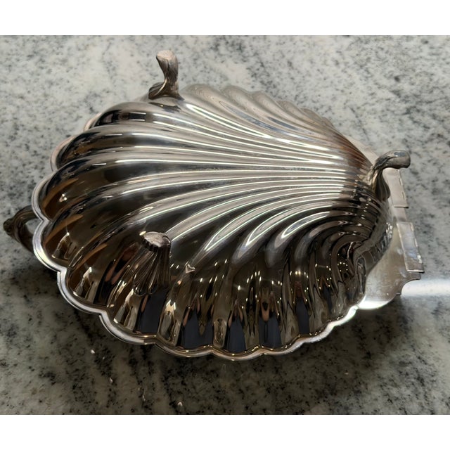 Vintage Oversized Silverplate Hinged Scallop Shell Buffet Server For Sale - Image 13 of 13