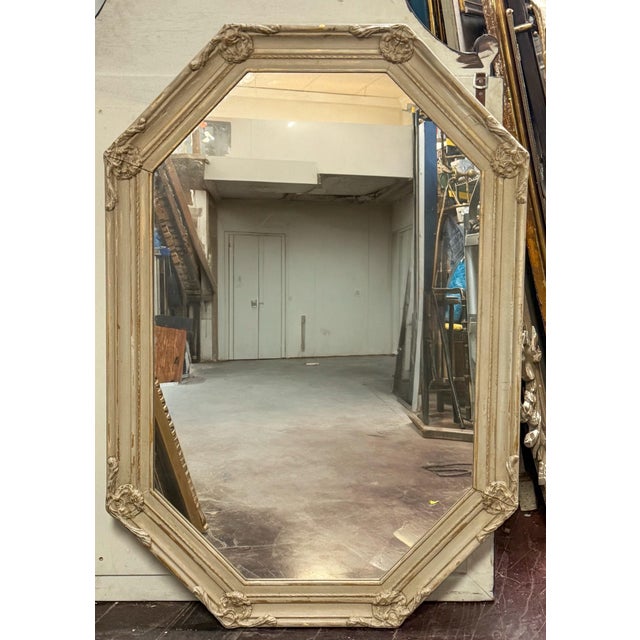 Mid-Century French Provincial Style Painted Gray & Gilt Carved Mirrors - Pair For Sale In Atlanta - Image 6 of 9