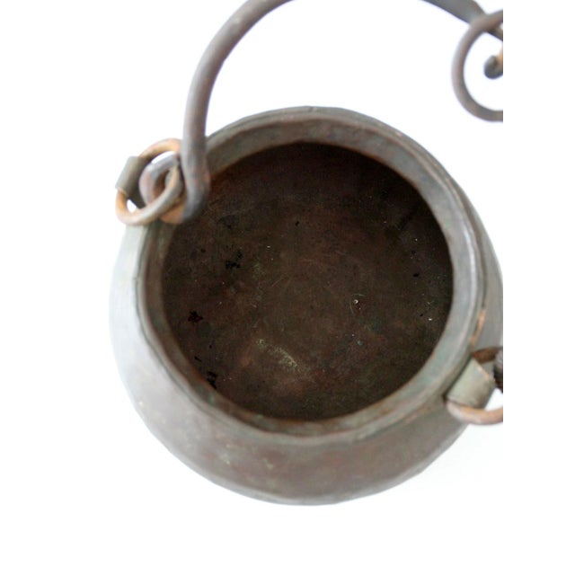 Antique Hand Hammered Copper Hearth Pot With Iron Swing Handle For Sale - Image 14 of 14