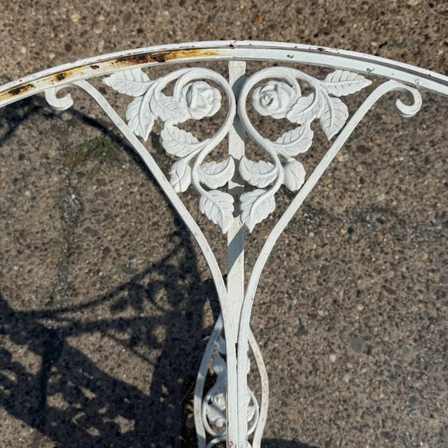 Vintage Russell Woodard Orleans Wrought Iron Pedestal Base Patio Dining Table For Sale In Philadelphia - Image 6 of 16