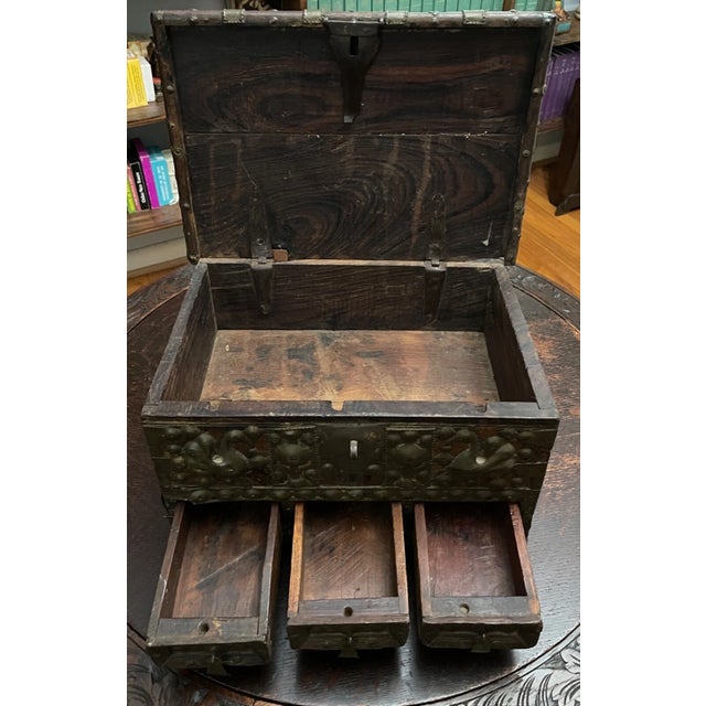 Wood Antique Early 1900s Omani Teak Wood Traveling Chest For Sale - Image 7 of 10