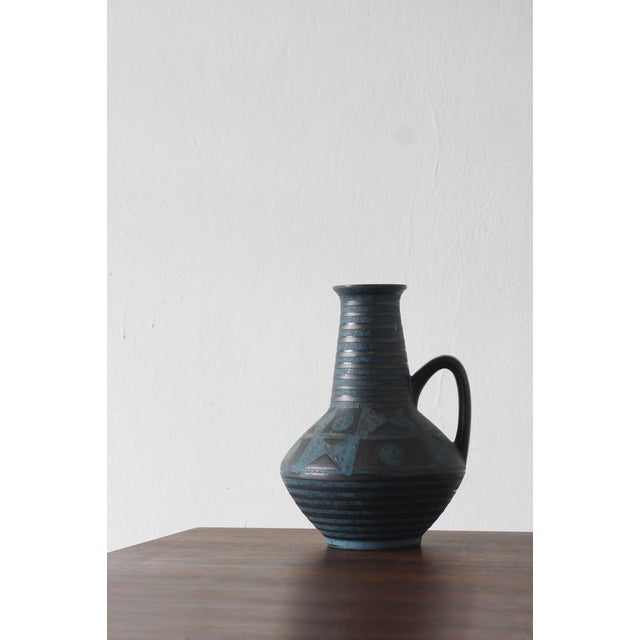 Ceramic vase form 1507-27 with decor designed by Helmut Scholtis for the Carstens Tönnieshof label is a classic example of...