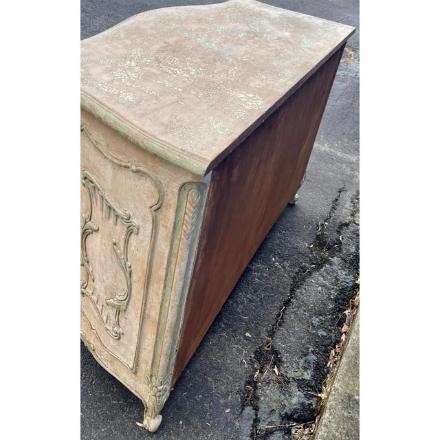 Mid 20th Century French Louis XVI Style Cerused Painted Commode / Chest With Carved Shell Motif For Sale - Image 5 of 10