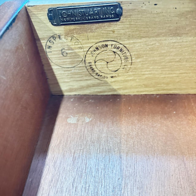 Paul Frankl Nightstands for John Stuart, Pair -1940s For Sale In Philadelphia - Image 6 of 6
