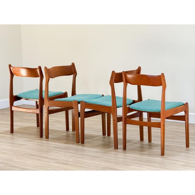 Danish Chairs in Teak from Hans Olsen, Denmark, 1960s, Set of 4 For Sale - Image 15 of 18