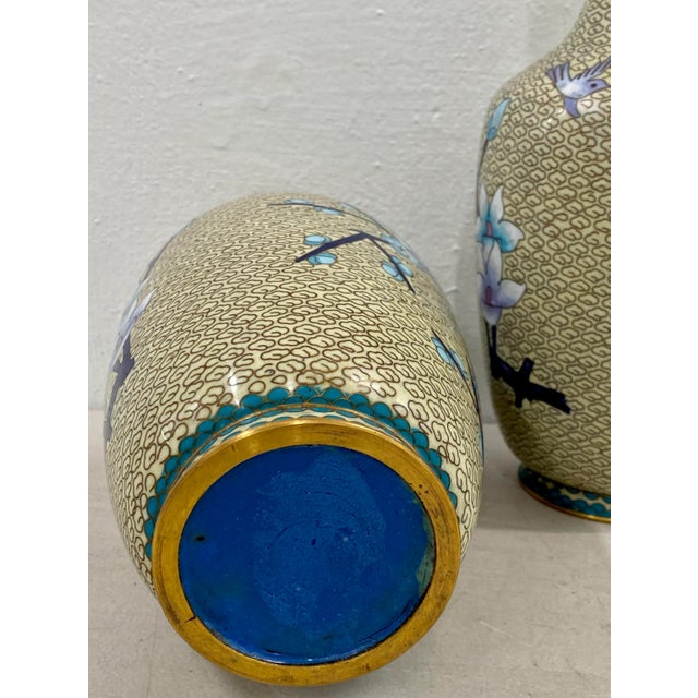 Cream Cloisonne Vases, a Pair - Early to Mid 20th Century For Sale - Image 8 of 10