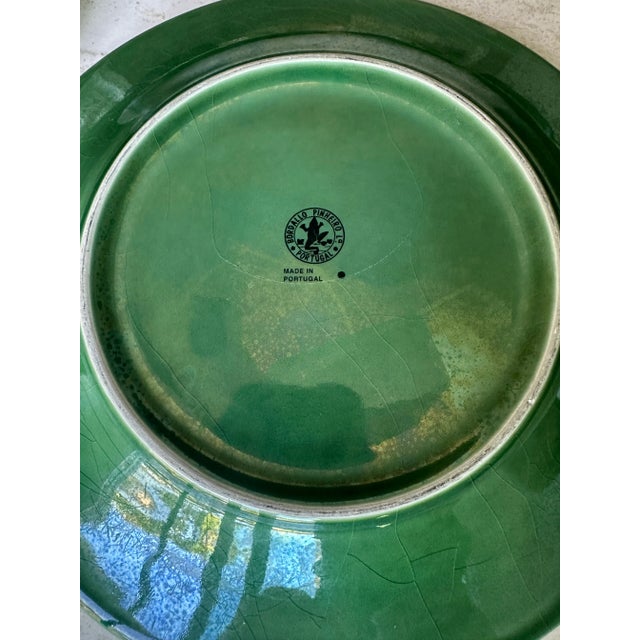 Green Bordallo Pinheiro Pinecone Winter Christmas Plates For Sale - Image 8 of 10