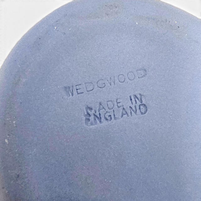 Late 20th Century Wedgwood Blue Jasperware Heart Box, Dish and Vase - 3 Pieces For Sale - Image 18 of 18