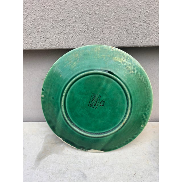 Gien Green Majolica Leaf Plate Gien Circa 1950 For Sale - Image 4 of 4