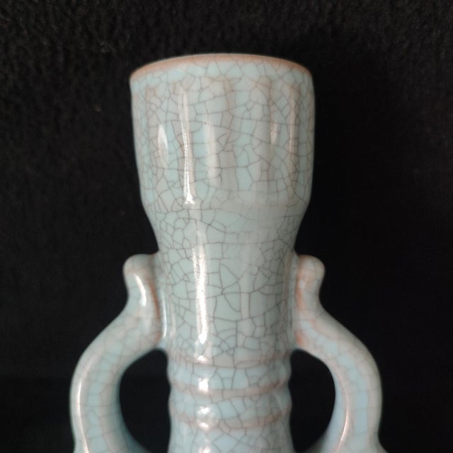 Chinese Ceramic Vase,Guan Ware Crackle Glaze Celadon Glaze Porcelain Double Ears Vase For Sale In Seattle - Image 6 of 9
