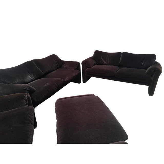 Maralunga Sofa, Armchair and Ottoman by Vico Magistretti for Cassina, 1973, Set of 4 For Sale - Image 18 of 18
