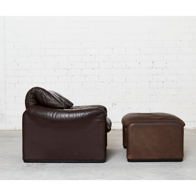 Set of Leather Maralunga Lounge Chair and Ottoman by Vico Magistretti for Cassina, 1980s For Sale - Image 3 of 18