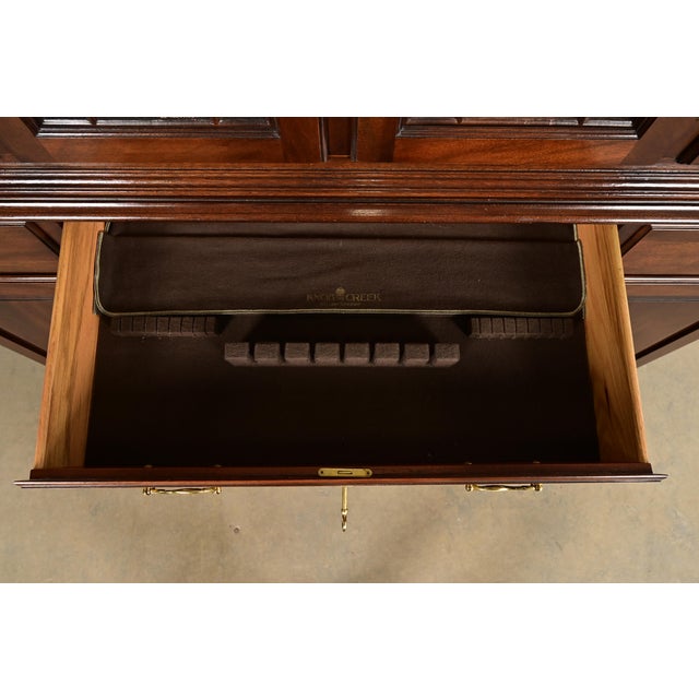 Wood Ethan Allen Knob Creek Georgian Carved Mahogany Lighted Breakfront Bookcase Cabinet For Sale - Image 7 of 18