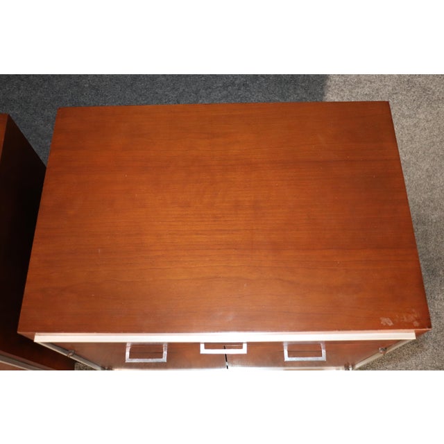 Mid 20th Century John Stuart Nightstands - 2 Pieces For Sale - Image 12 of 12