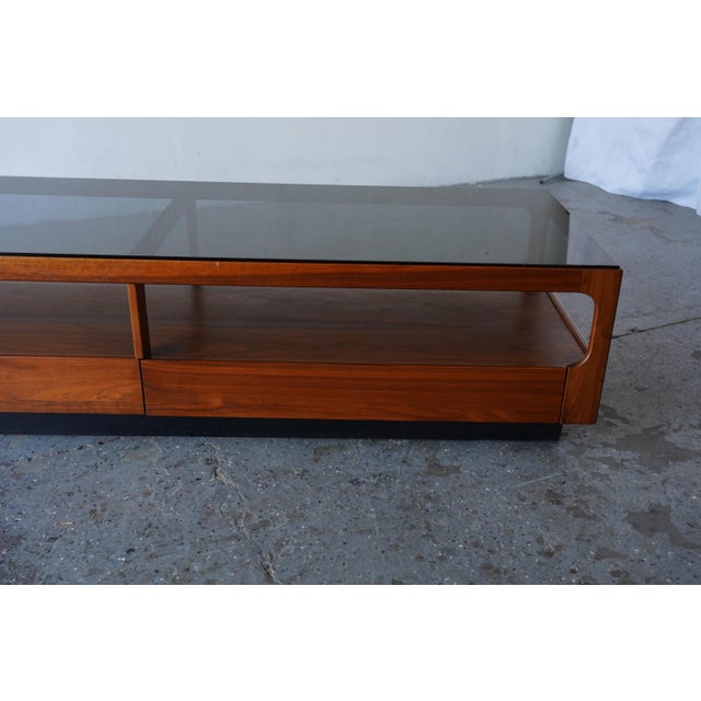 1960s John Keal Brown Saltman Mid-Century Modern Coffee Table W Smoked Glass Top For Sale - Image 14 of 16