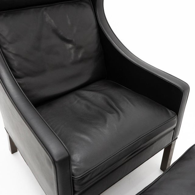 Set of Black Leather Wingchair and Ottoman by Borge Mogensen for Fredericia, 1960s For Sale - Image 9 of 17