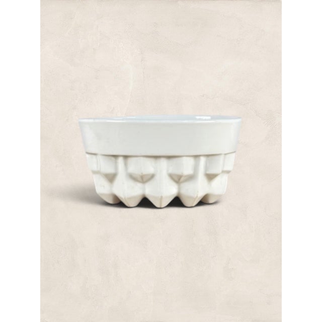 Antique English Victorian Ironstone Savoy Pattern Jelly Mould For Sale - Image 4 of 8