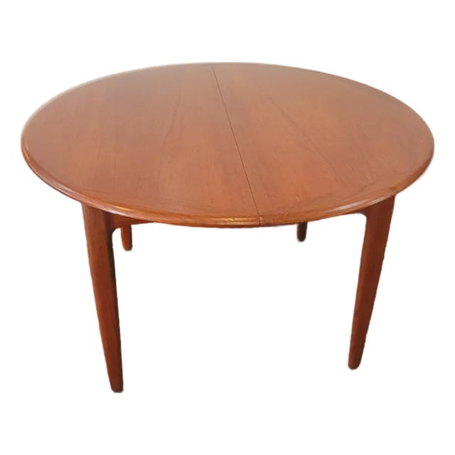 Mid Century Danish Modern Teak Dining Table Two Leaves For Sale
