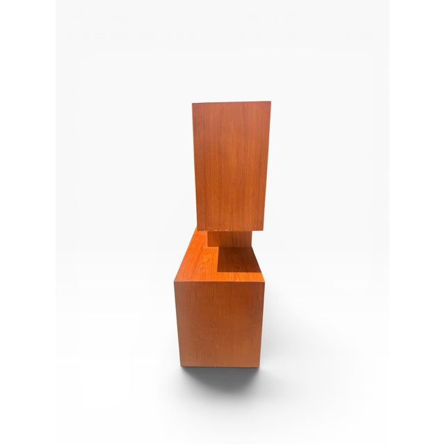 Mid-Century Modern Vintage Danish Modern Teak Modular Display Cabinet / Credenza – STM-36 – Made in Denmark For Sale - Image 3 of 12
