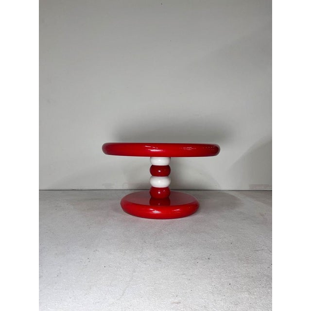 Round Coffee Table in Red & White Plastic by Peter Ghyczy For Sale - Image 3 of 10