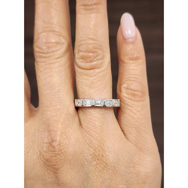 Modern 2.24 Ct Emerald Cut East-West Bezel Set Eternity Band Size 6.5 For Sale - Image 3 of 8