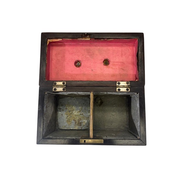 Regency Burl Wood Tea Caddy, England, Early 19th Century For Sale In New York - Image 6 of 7